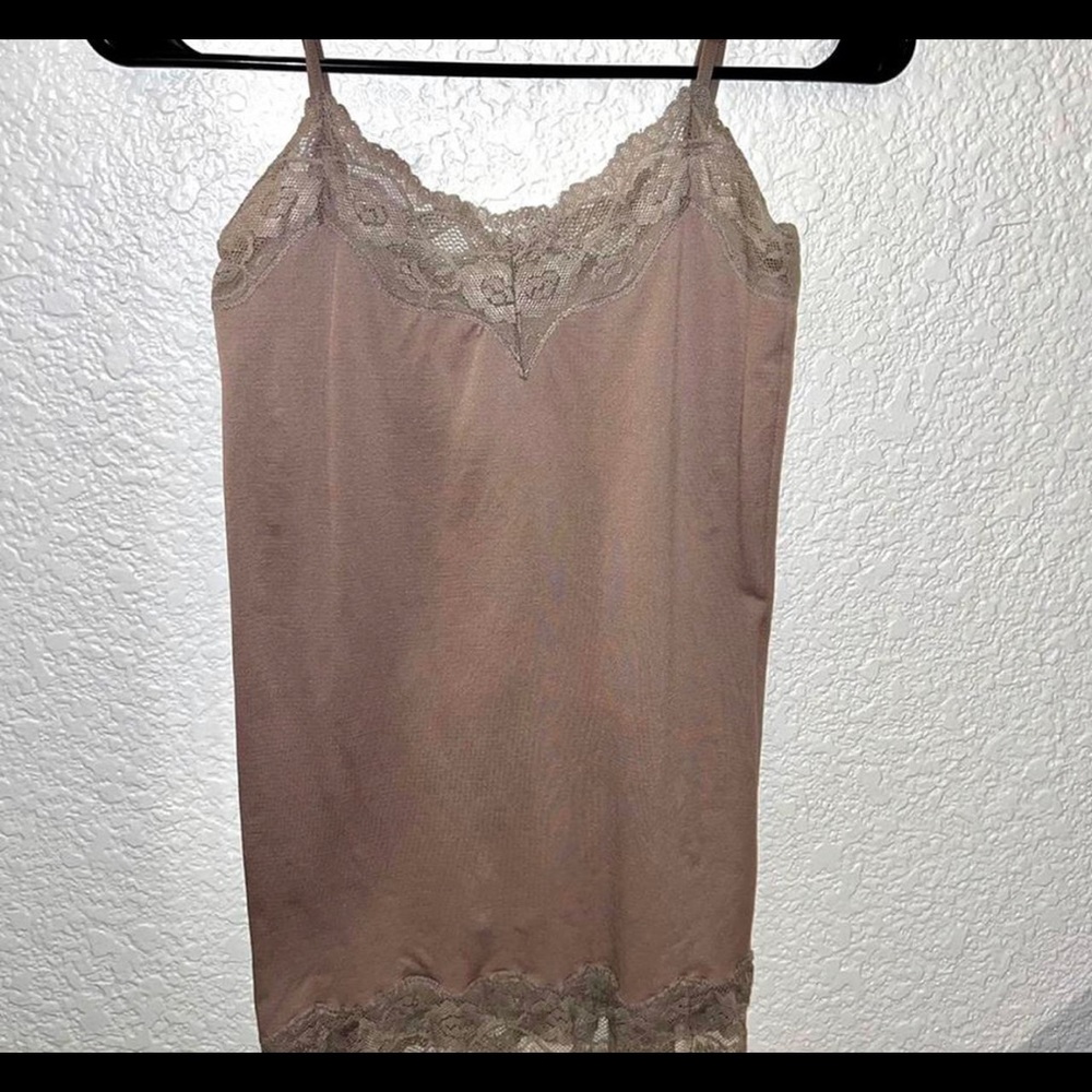 Grane Mauve Lace Trim Cami